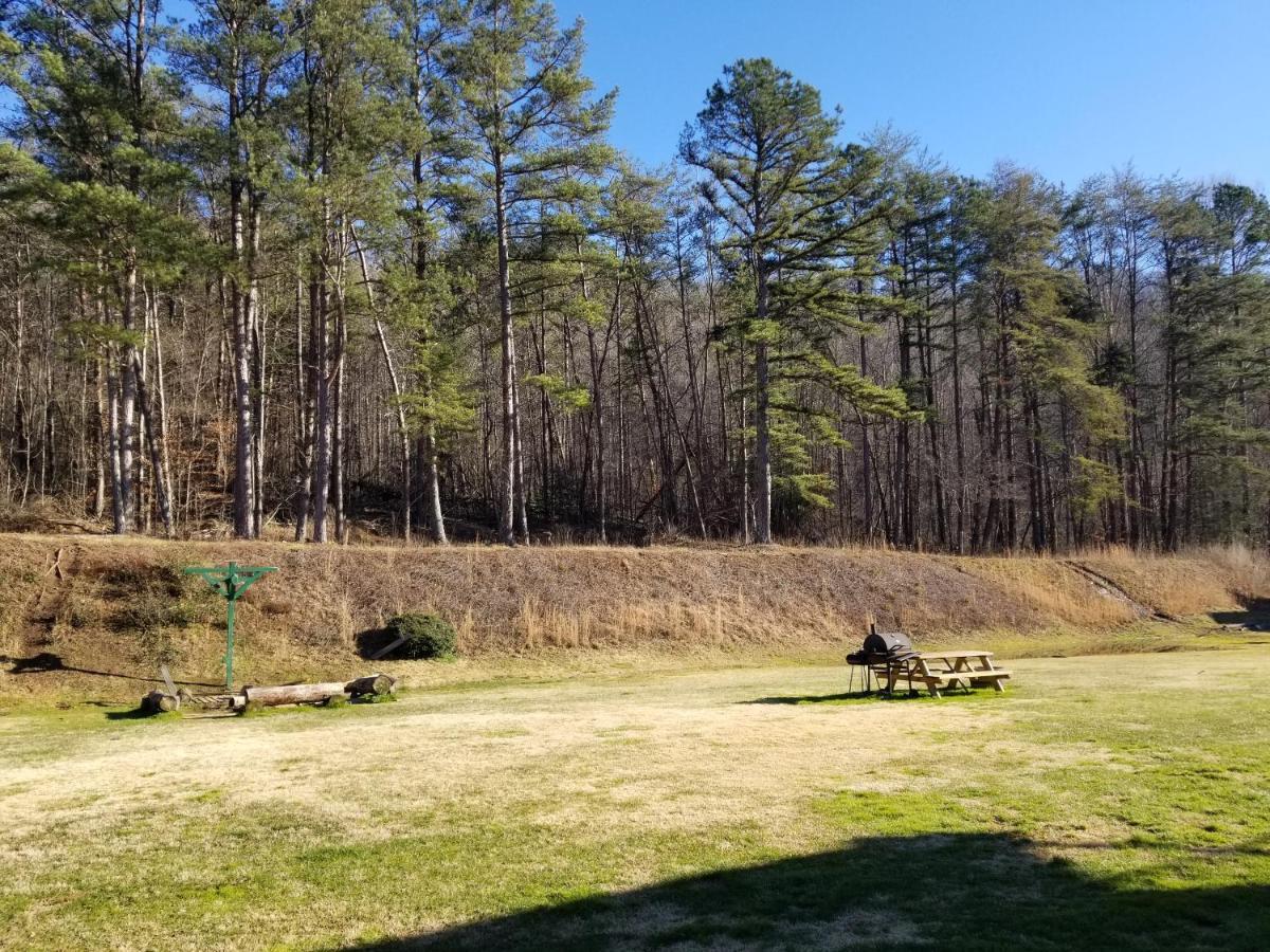 Blue Sky Inn- Complimentary Happy Hour Th-sun, Veteran Owned, Full Breakfast, Space, 1 Mile From Blue Ridge, Fire Pit