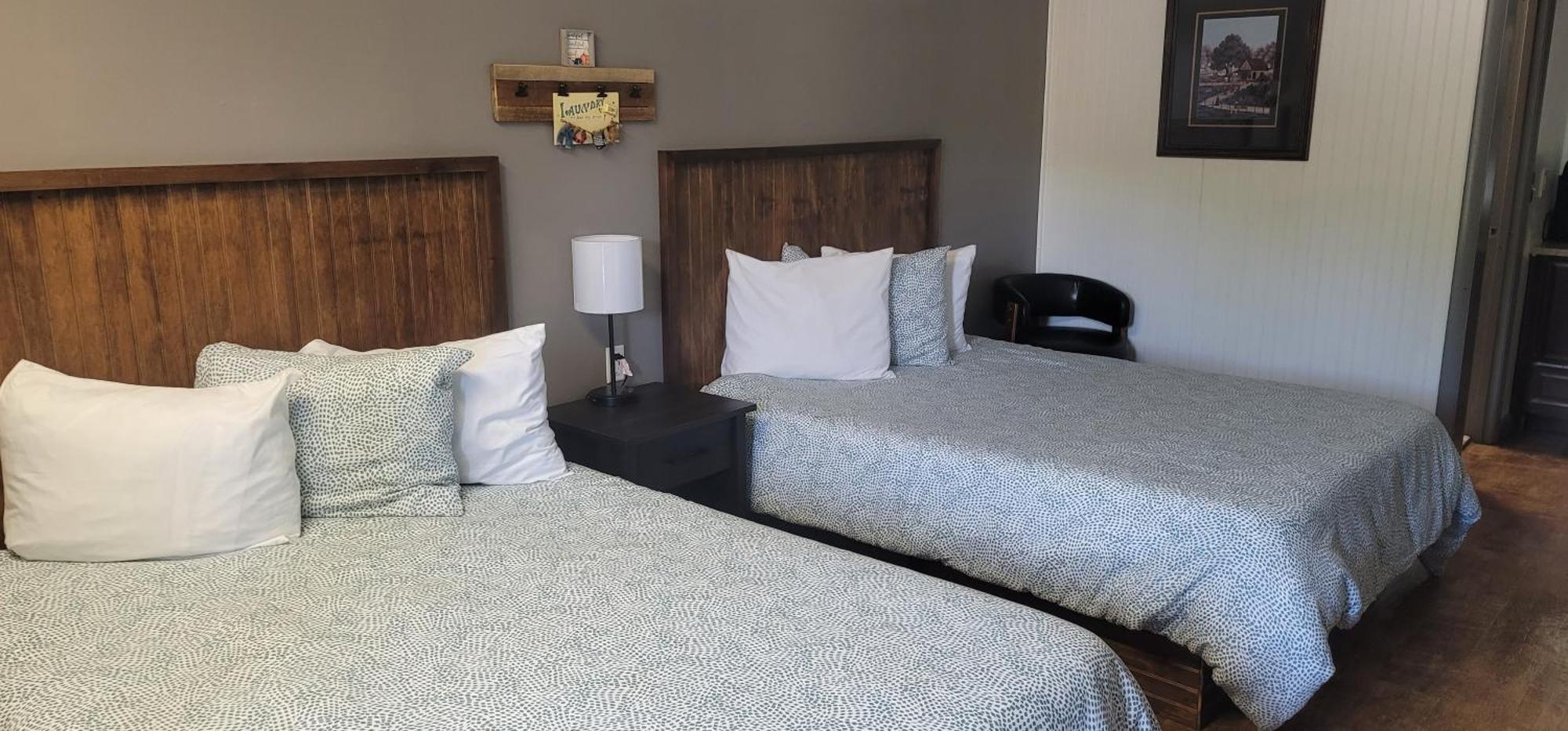 Blue Sky Inn- Complimentary Happy Hour Th-sun, Veteran Owned, Full Breakfast, Space, 1 Mile From Blue Ridge, Fire Pit 2* Blue Ridge